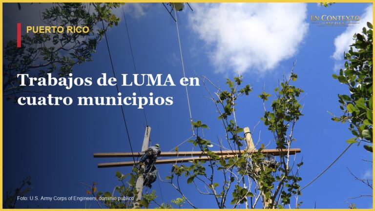 Trabajadores reparan infraestructura electrica en Guanica, Puerto Rico.