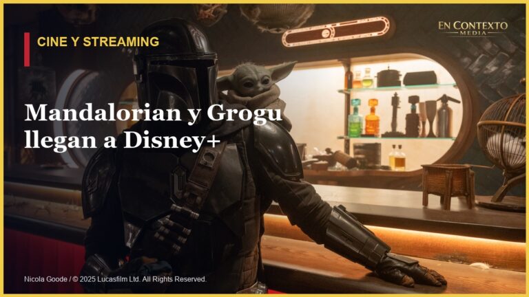 Din Djarin y Grogu en una imagen de prensa de The Mandalorian and Grogu, fotografiada por Nicola Goode para Lucasfilm.